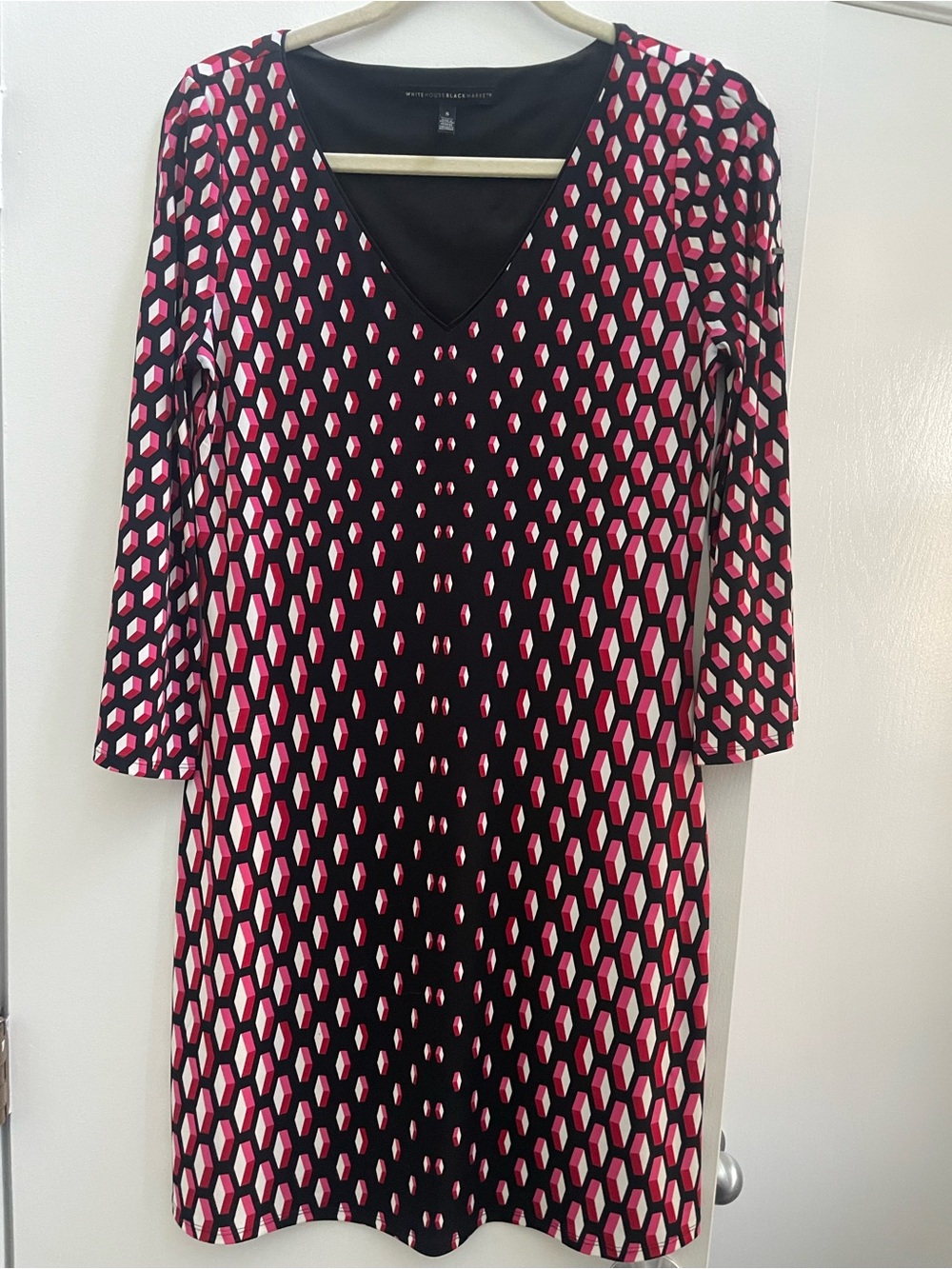 White House Black Market Black & Pink Geometric V-Neck Long Sleeve Dress